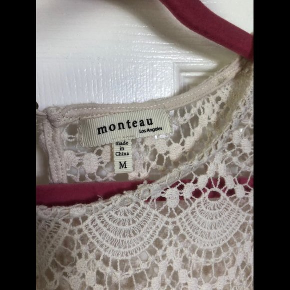 Monteau Crochet Lace Ivory Peplum Button Top M - Picture 6 of 7
